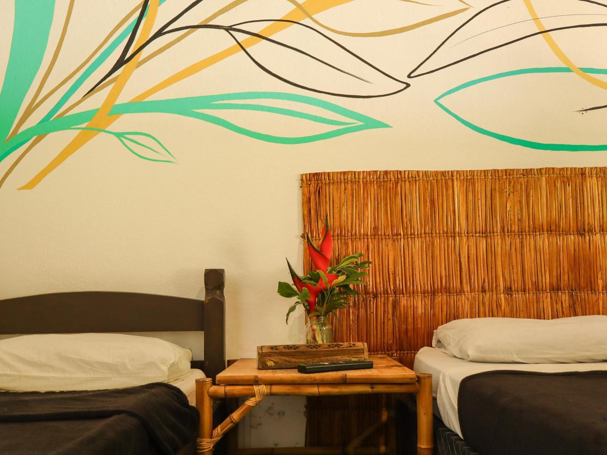 Hostel Marthi Itamambuca Убатуба Экстерьер фото